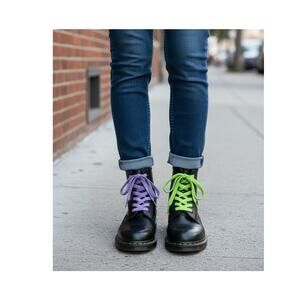 Doc Dr. Martens Women's 11821 Combat Boots Black Leather Lace Up Air Wair Sz 6L